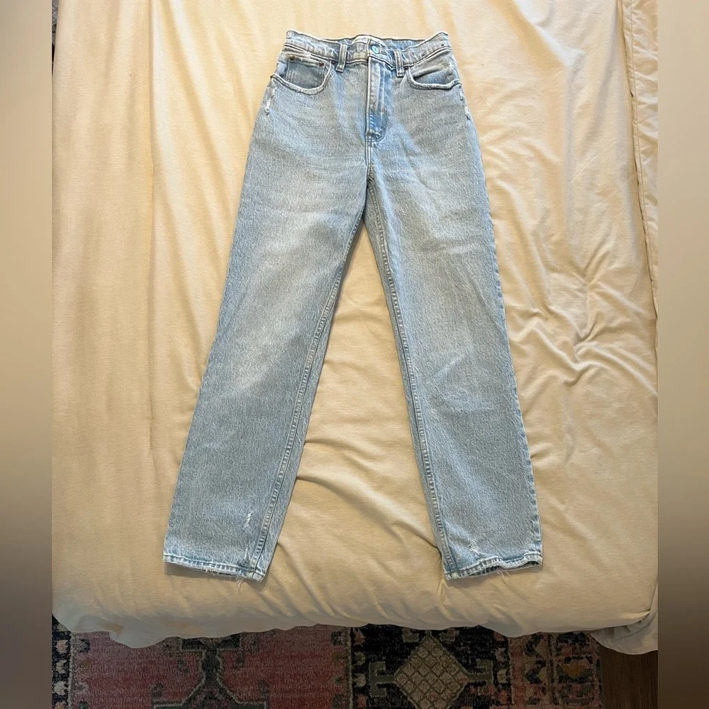 Abercrombie & Fitch High Rise Jeans - Dark Blue & Light Blue - Picture 9 of 10